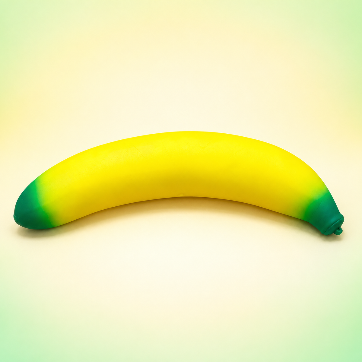 HH010 GIANT BANANA